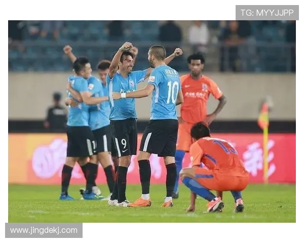 广州足球队在选拔赛中以99分稳居积分榜首位展现强劲实力